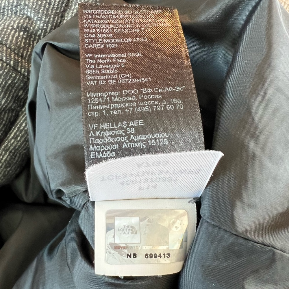 The North Face Women’s Pseudio Vest - Picture 6 of 11